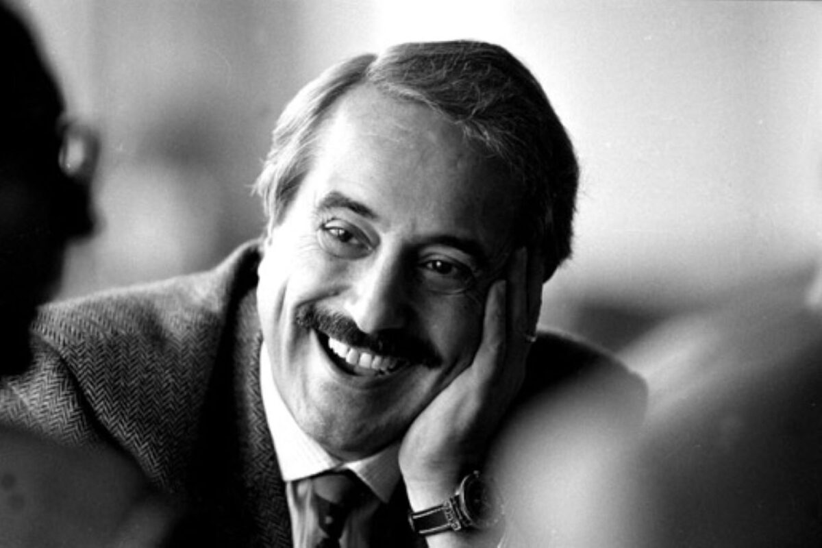 Giovanni Falcone: il giudice amato da tutti solo dopo la sua morte
